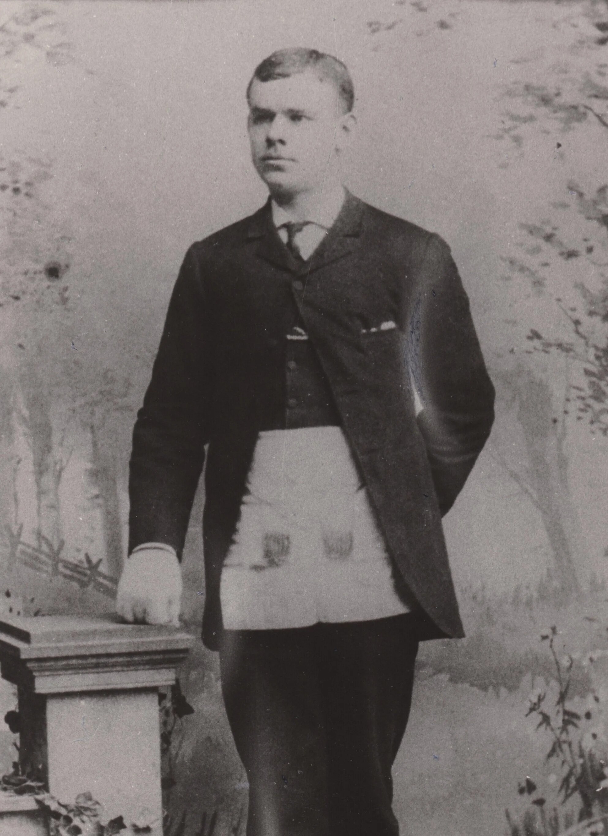 W. Bro. E.T. Jones, Past Master 1898