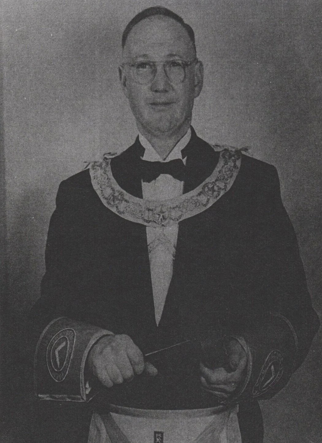 W. Bro. G.M. Lobb, Past Master 1948