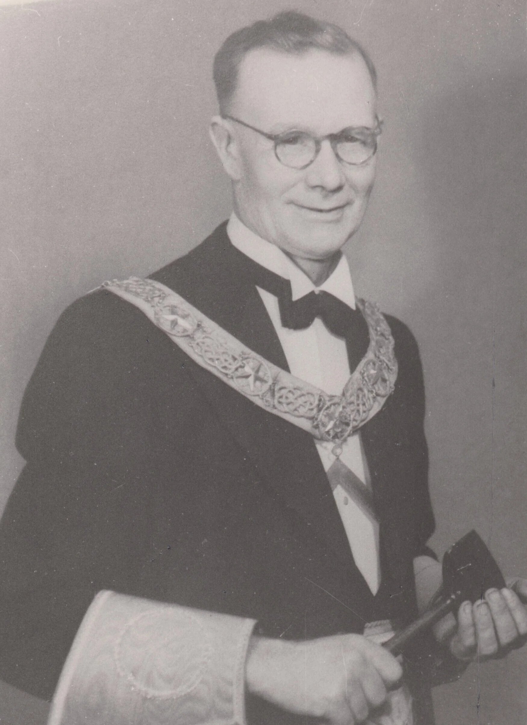 W. Bro. H. Wayne, Past Master 1943